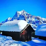 公寓 Thun Alps Scenic Views And Concierge By Swisshut