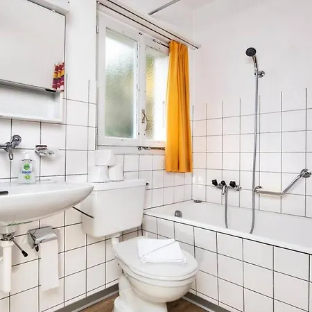 Thun Alps Scenic Views And Concierge By Swisshut 公寓 *