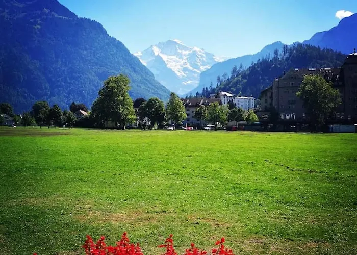 Lejlighed Thun Alps Scenic Views And Concierge By Swisshut