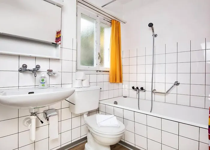 Thun Alps Scenic Views And Concierge By Swisshut Lejlighed *