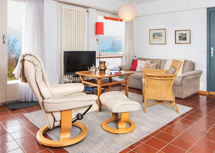 Lejlighed Thun Alps Scenic Views And Concierge By Swisshut Sigriswil